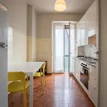 Apartment Trilocale Crocifissa Di Rosa F&l Brescia