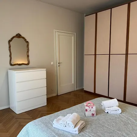 Trilocale Crocifissa Di Rosa F&l