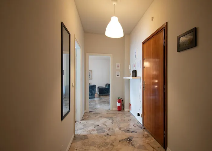 Trilocale Crocifissa Di Rosa F&l Brescia