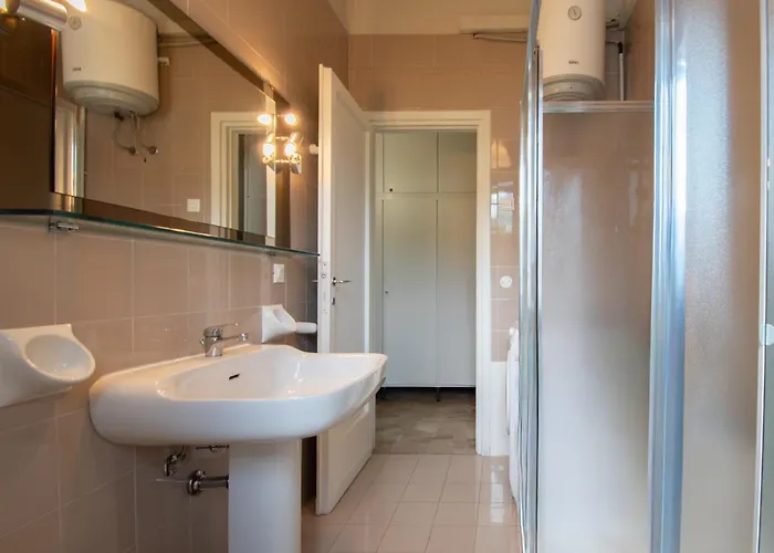 Appartement Trilocale Crocifissa Di Rosa F&l